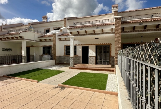 Resale - House - San Miguel de Salinas