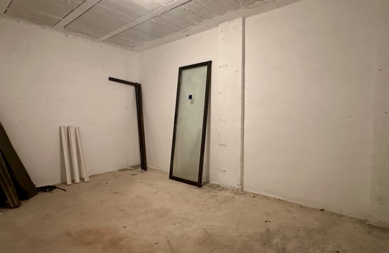 Resale - House - San Miguel de Salinas