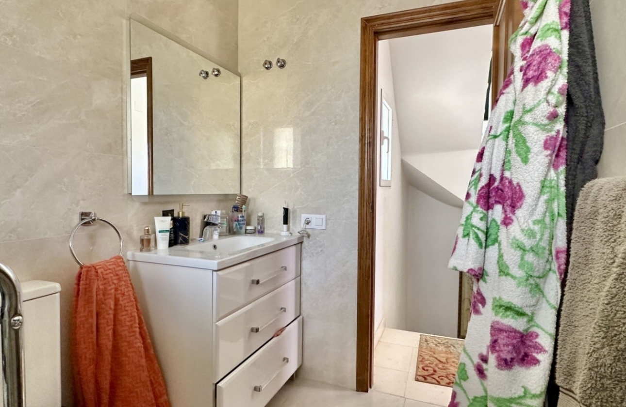 Resale - Villa - Orihuela Costa - Los Altos