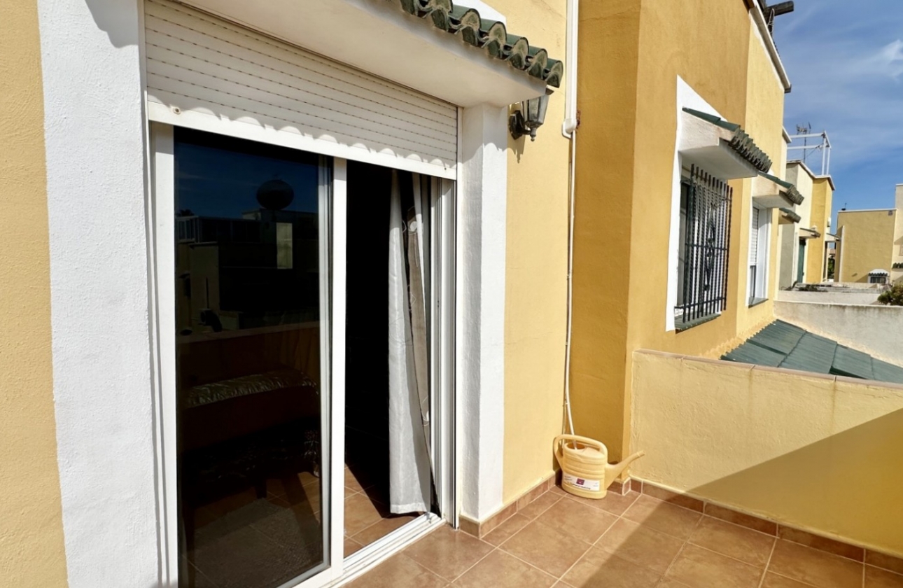 Resale - Villa - Orihuela Costa - Los Altos