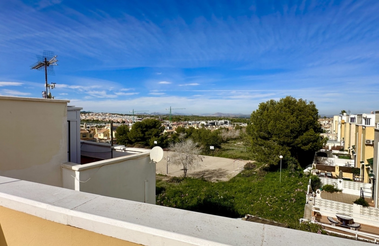 Resale - Villa - Orihuela Costa - Los Altos