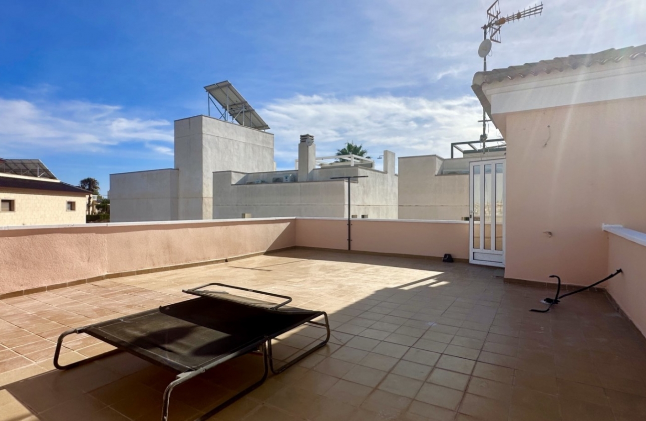Resale - Villa - Orihuela Costa - Villamartín