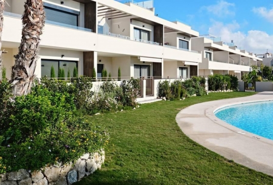 Resale - Apartment / flat - Torrevieja - La Veleta