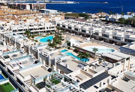Resale - Apartment / flat - Torrevieja - La Veleta