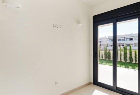 Resale - Apartment / flat - Torrevieja - La Veleta