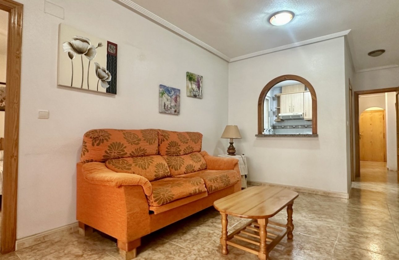Resale - Apartment / flat - Torrevieja - Playa del Cura