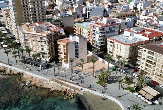 Resale - Apartment / flat - Torrevieja - Playa del Cura