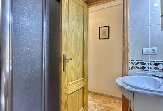 Resale - Apartment / flat - Torrevieja - Playa del Cura