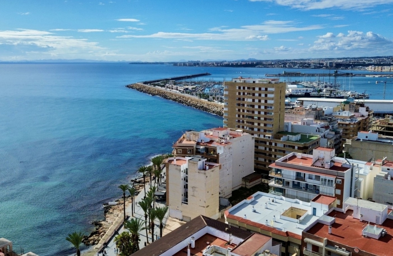 Resale - Apartment / flat - Torrevieja - Playa del Cura