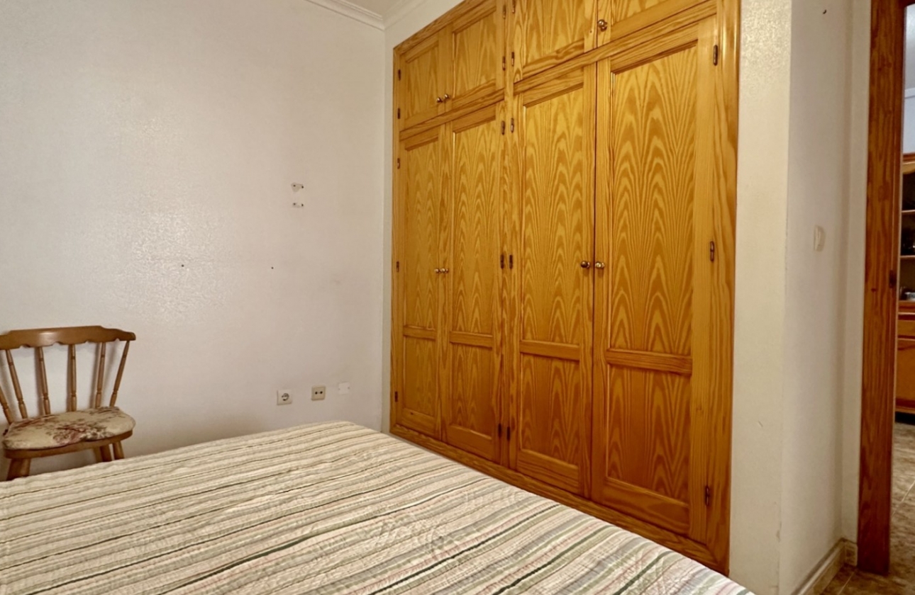 Resale - Apartment / flat - Torrevieja - Playa del Cura