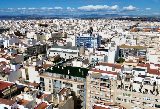 Resale - Apartment / flat - Torrevieja - Playa del Cura