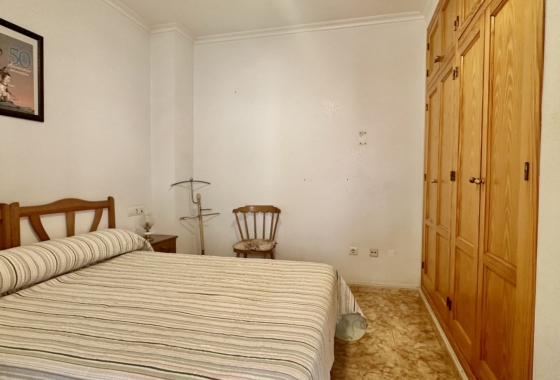 Resale - Apartment / flat - Torrevieja - Playa del Cura