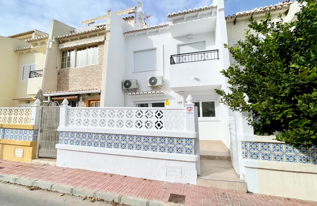 Resale - House - Torrevieja - Los Balcones