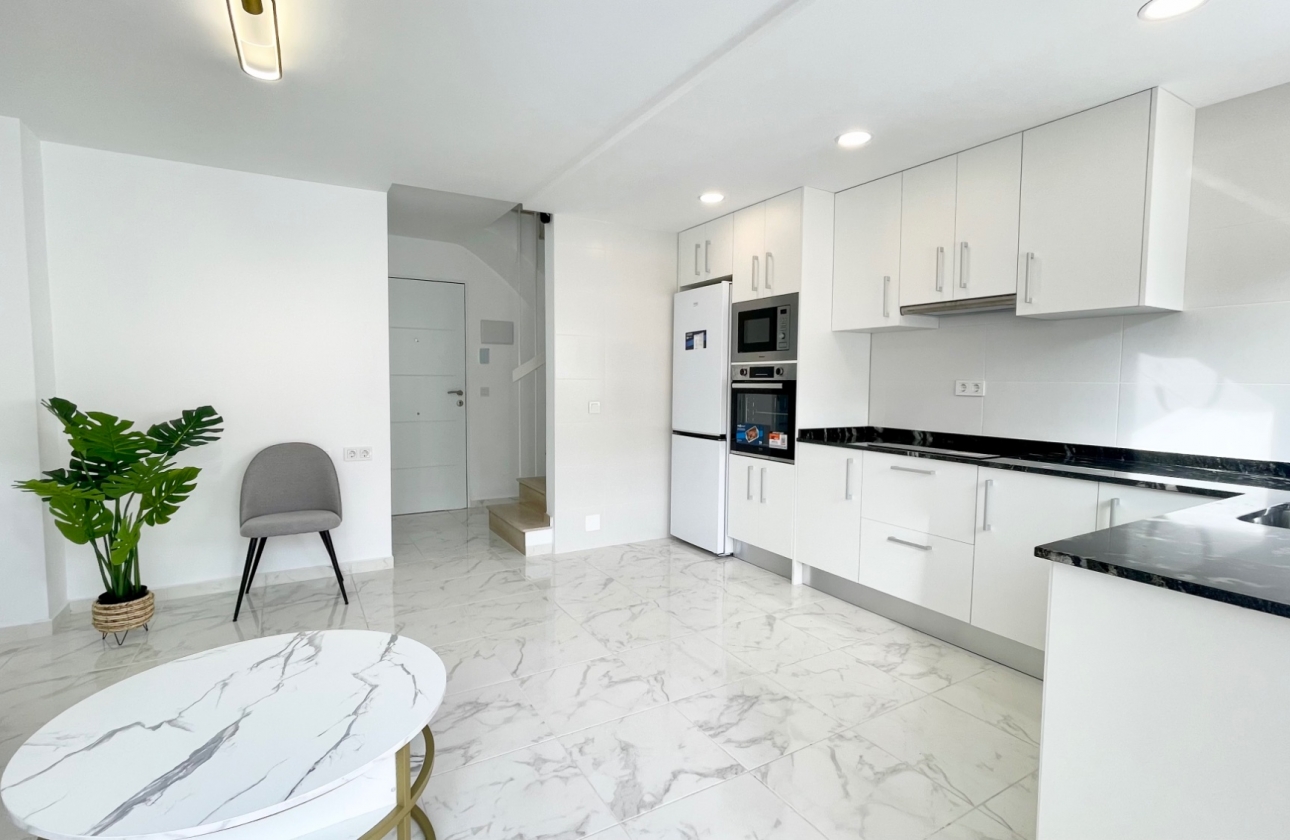 Resale - House - Torrevieja - Los Balcones