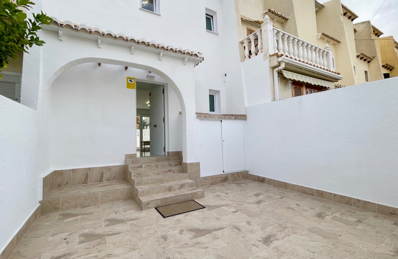 Resale - House - Torrevieja - Los Balcones
