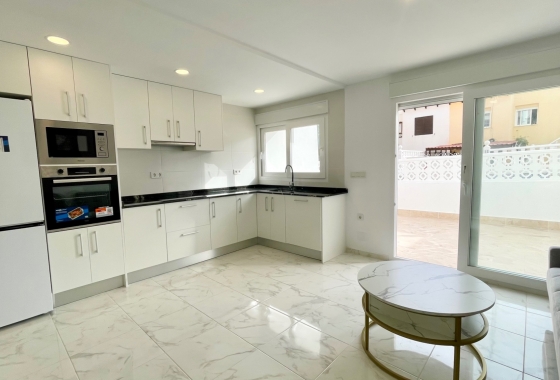 Resale - House - Torrevieja - Los Balcones