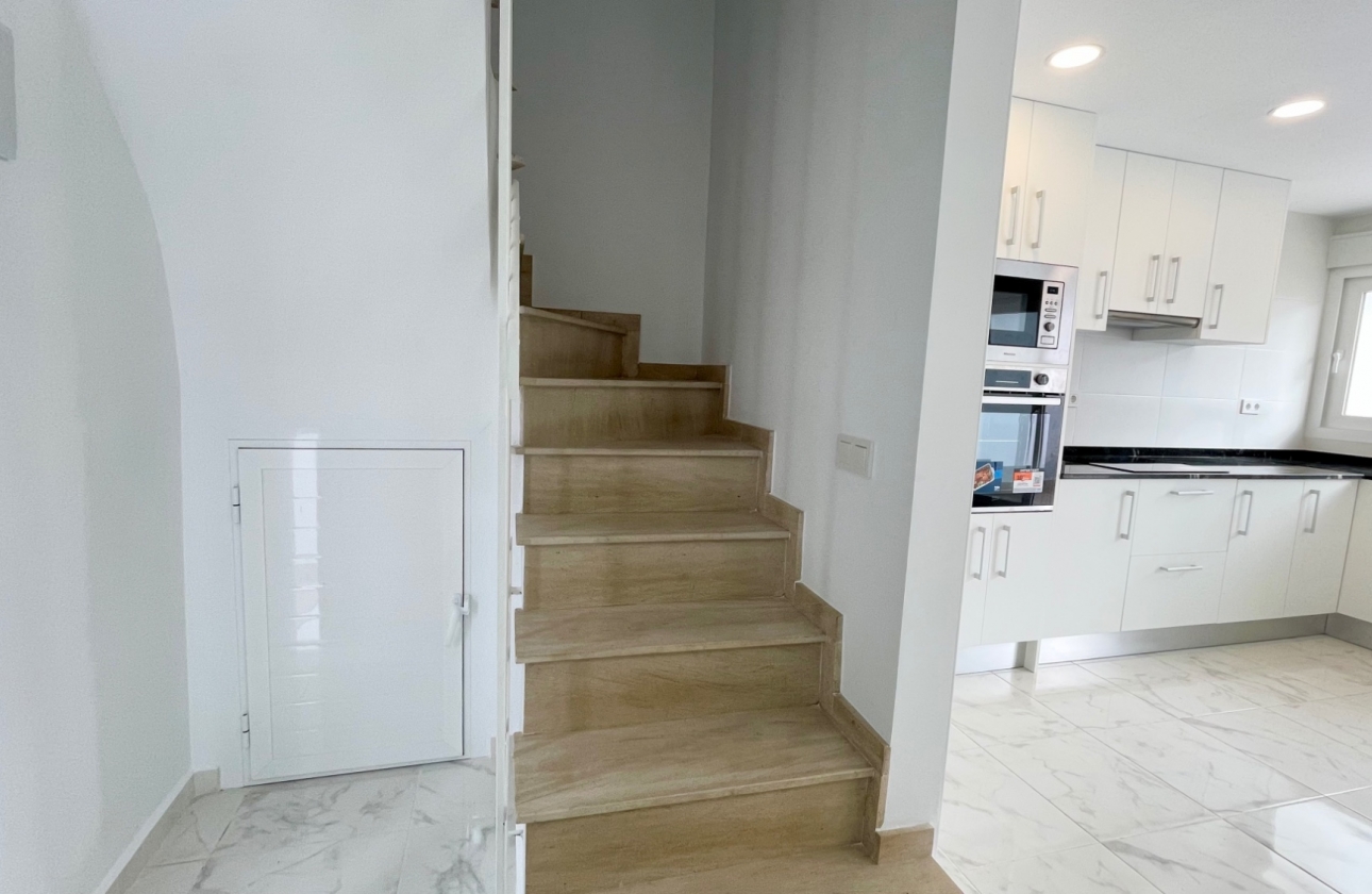 Resale - House - Torrevieja - Los Balcones