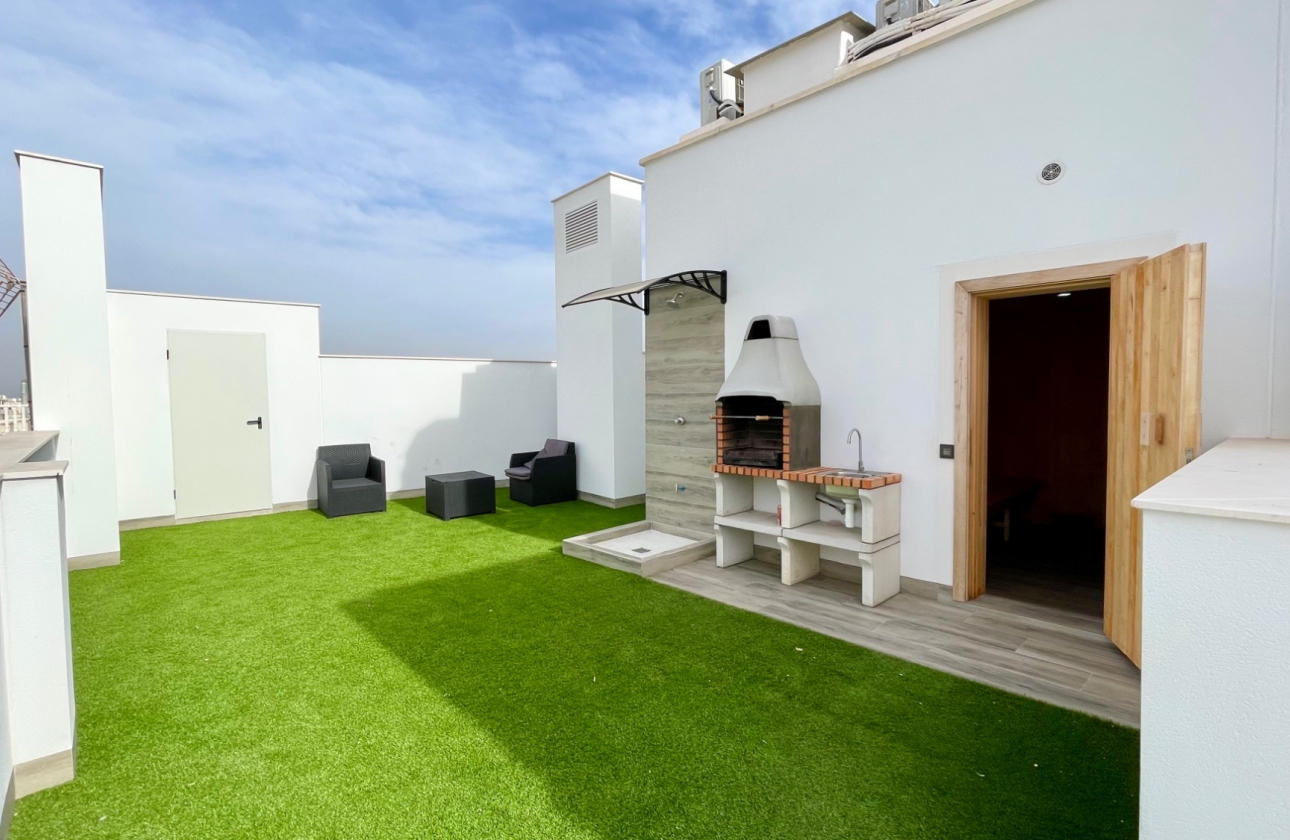 Resale - Apartment / flat - Torrevieja - Centro