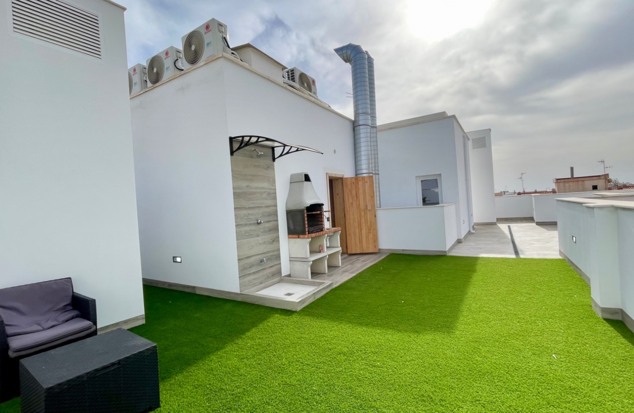 Resale - Apartment / flat - Torrevieja - Centro