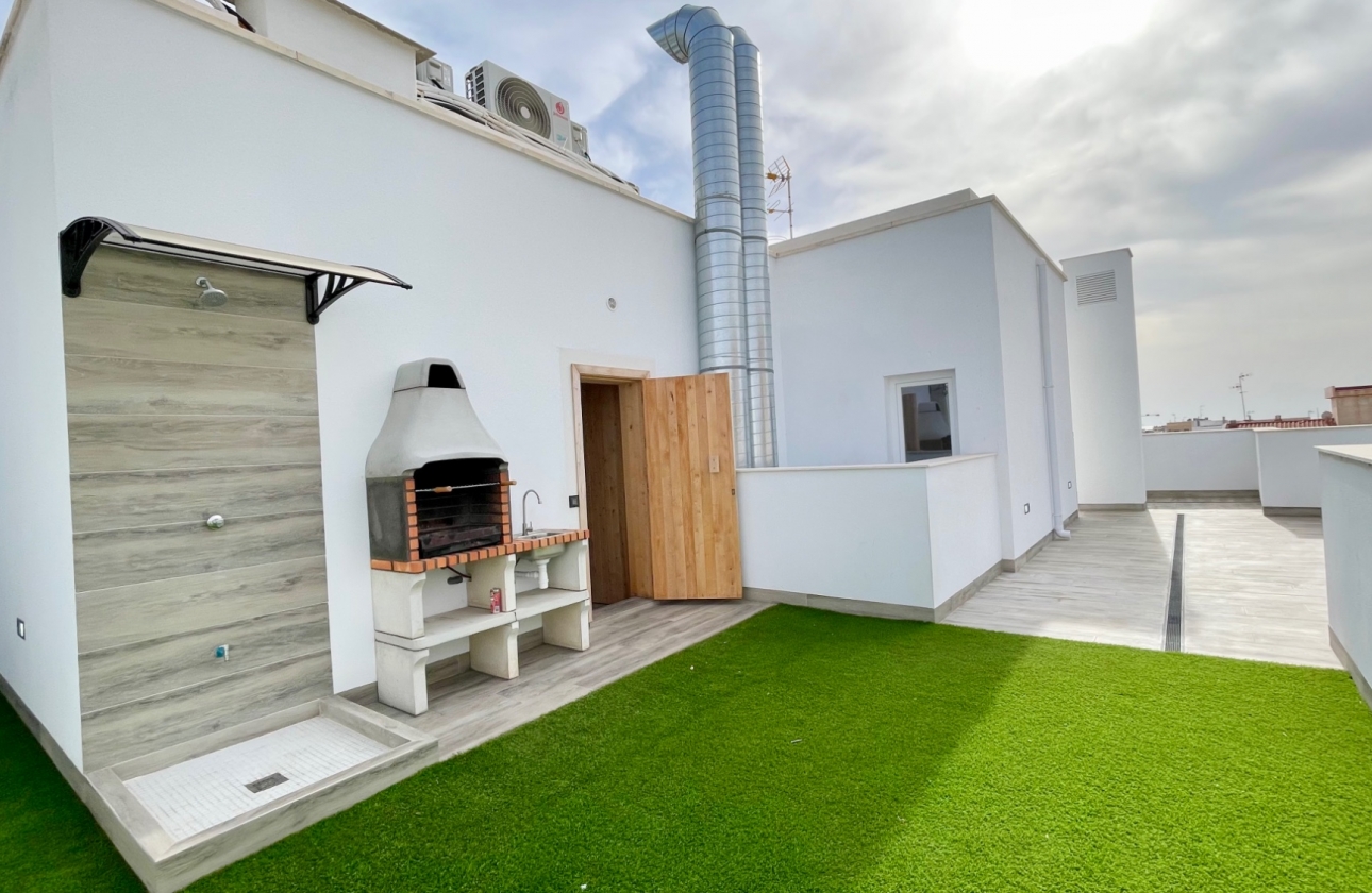 Resale - Apartment / flat - Torrevieja - Centro