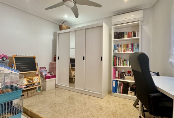 Resale - House - Orihuela Costa - La Florida