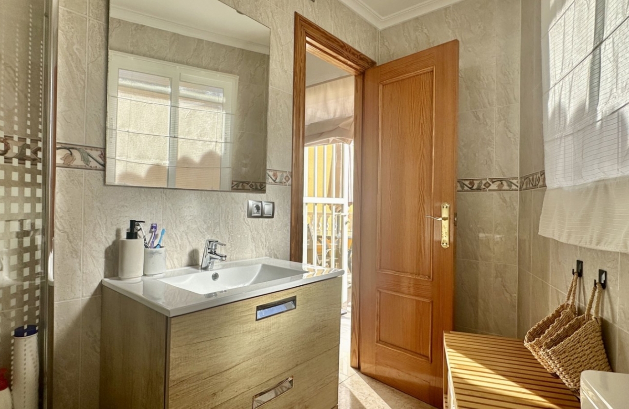 Resale - House - Orihuela Costa - La Florida