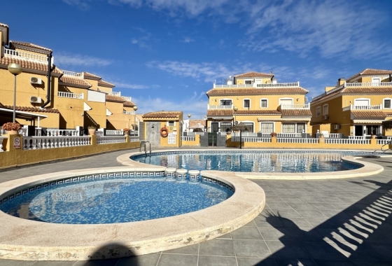 Resale - House - Orihuela Costa - La Florida