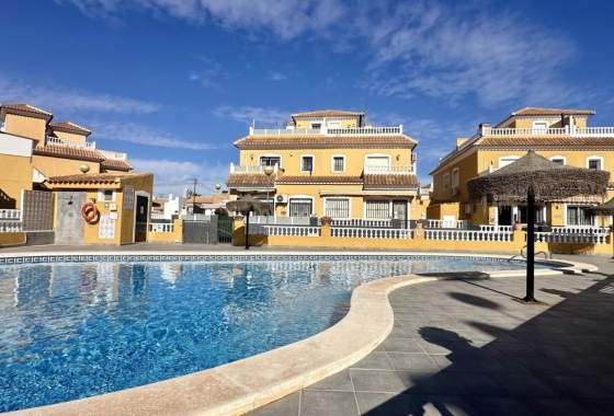 Resale - House - Orihuela Costa - La Florida