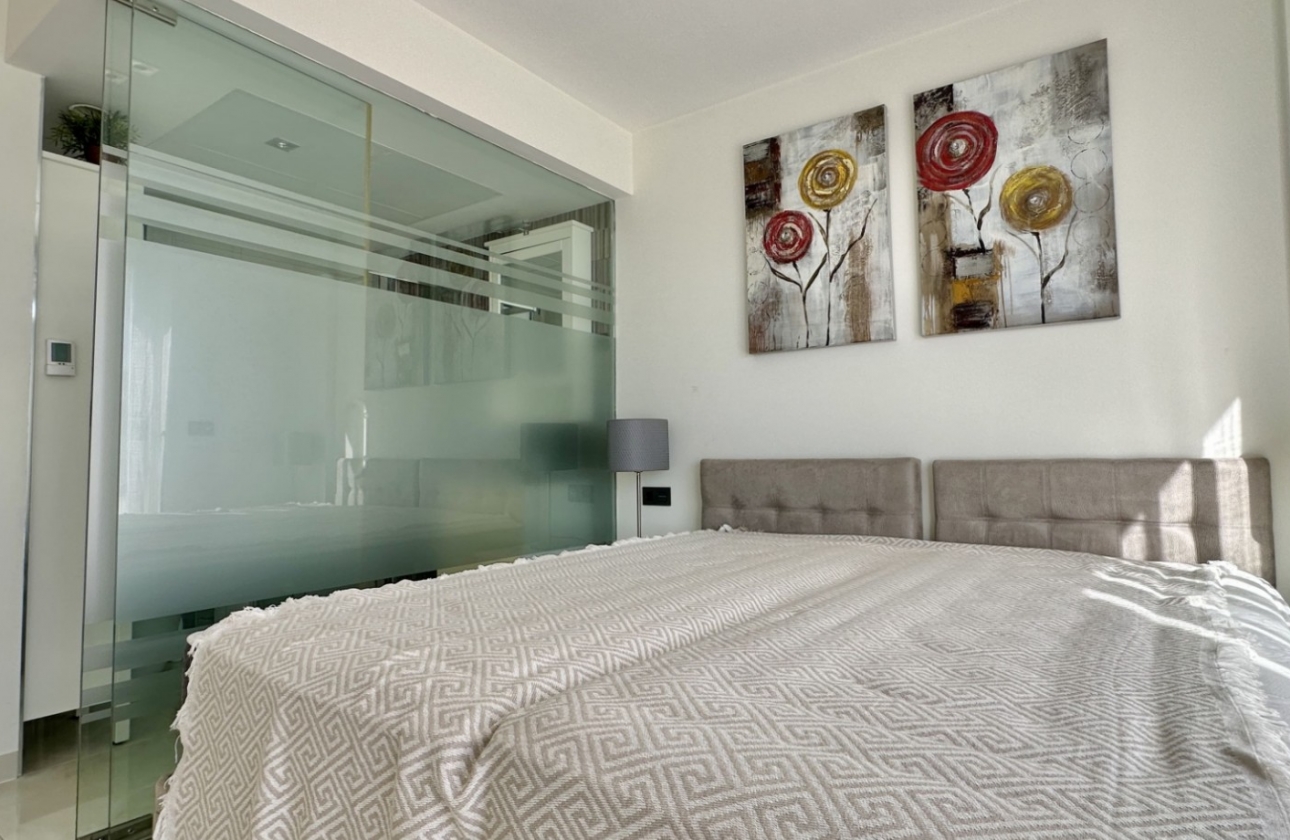 Revente - Villa - Orihuela Costa - Lomas de Cabo Roig