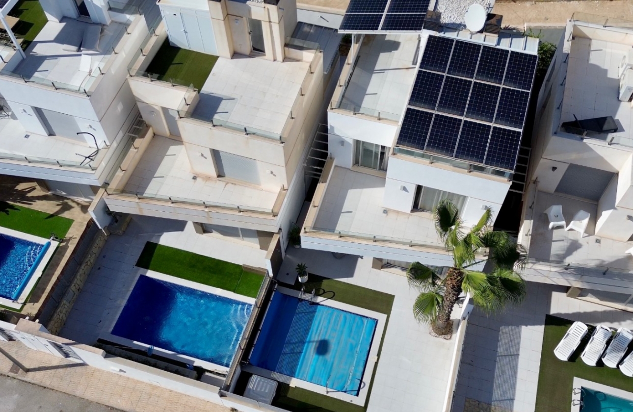 Revente - Villa - Orihuela Costa - Lomas de Cabo Roig