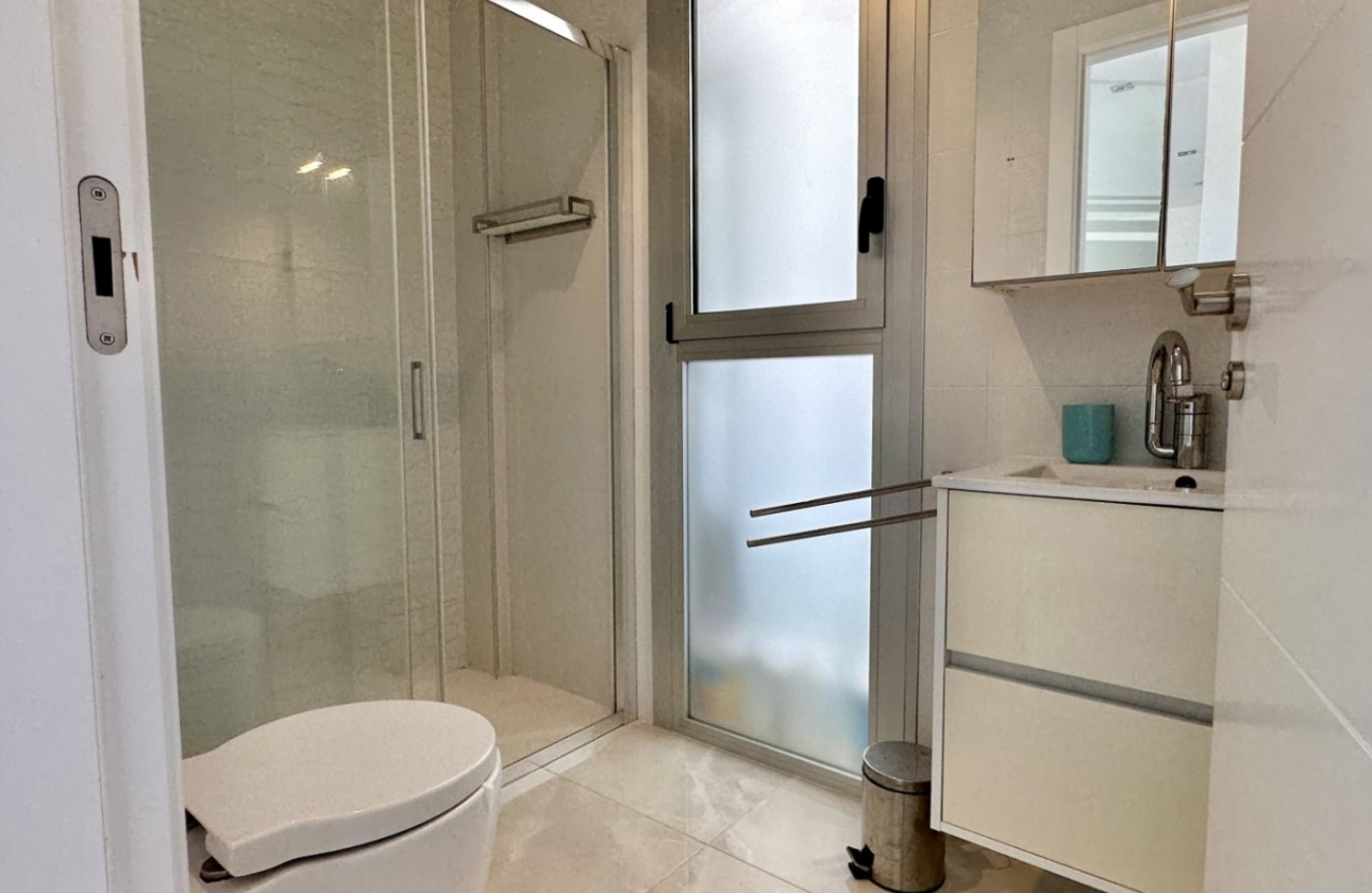 Revente - Villa - Orihuela Costa - Lomas de Cabo Roig