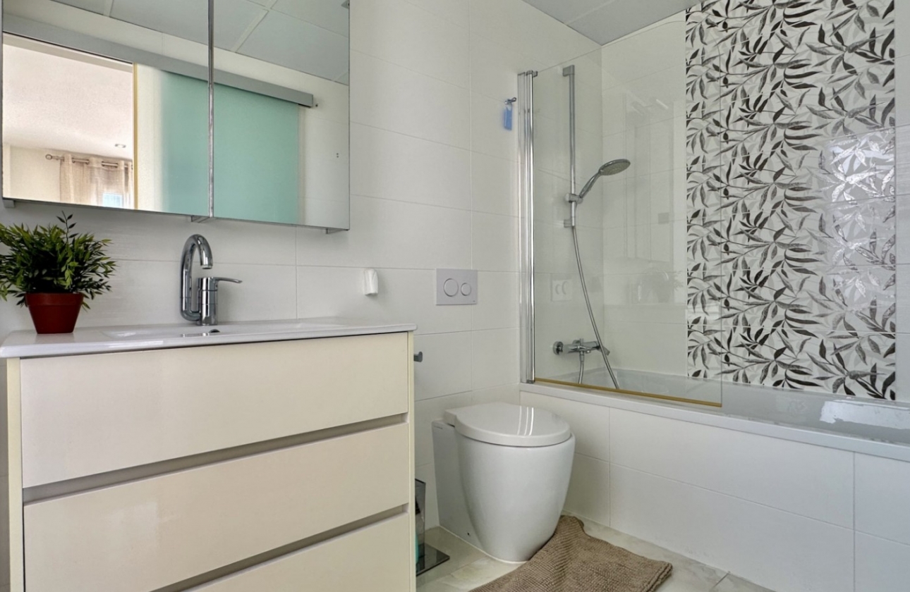 Revente - Villa - Orihuela Costa - Lomas de Cabo Roig