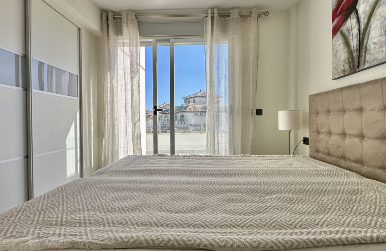 Revente - Villa - Orihuela Costa - Lomas de Cabo Roig