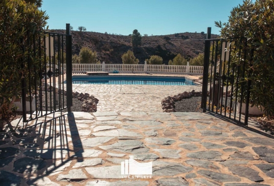 Resale - Finca / Country Property - Murcia