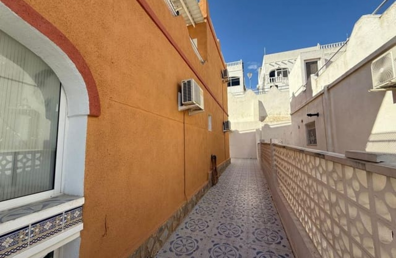 Herverkoop - Villa - San Miguel de Salinas