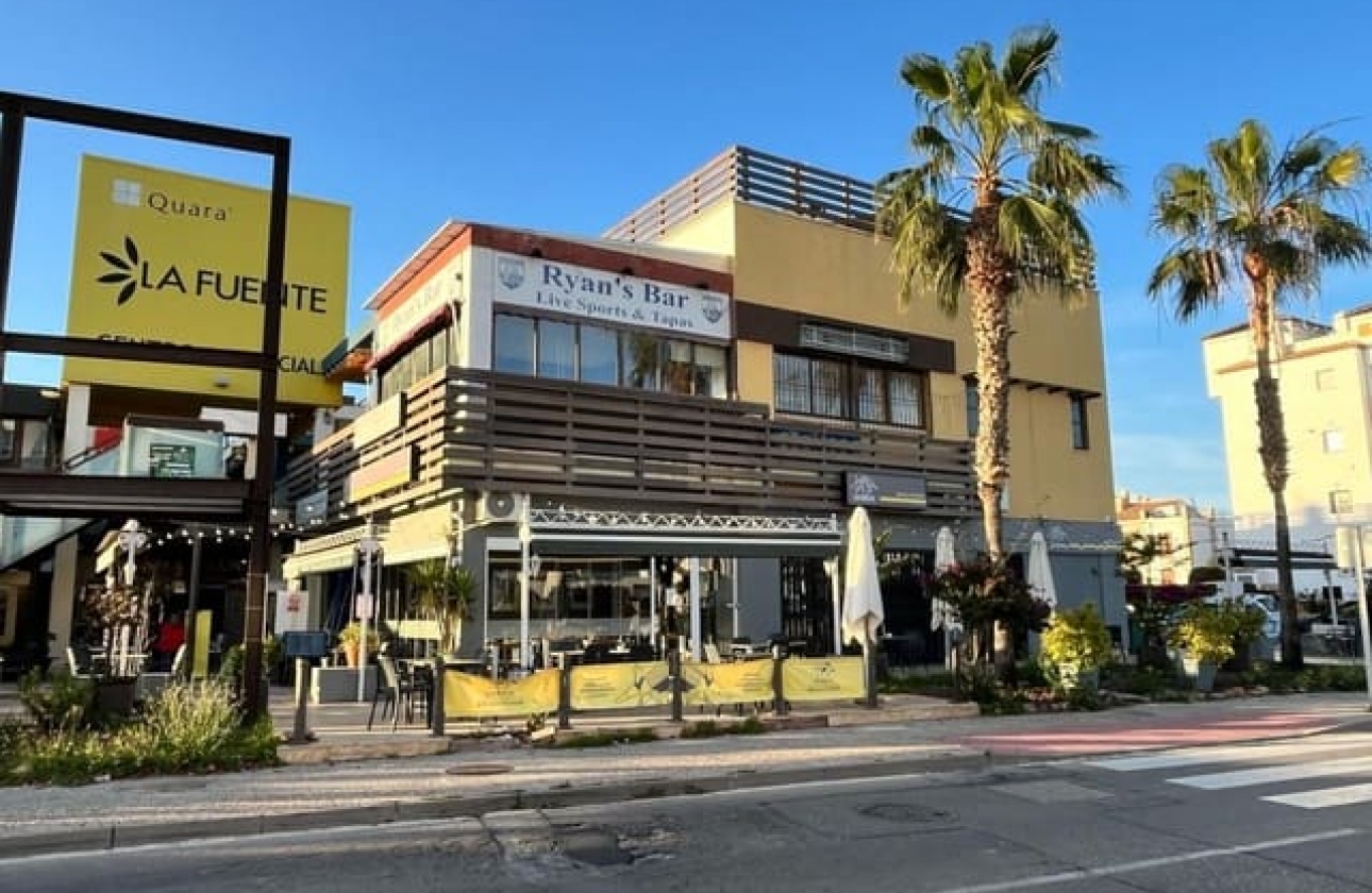 Reventa - Comercial - Orihuela Costa