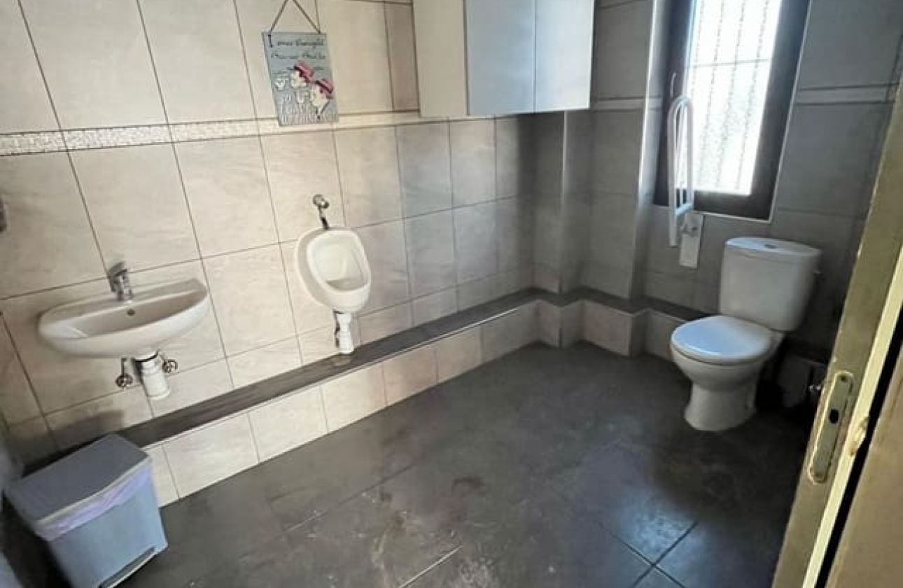 Reventa - Comercial - Orihuela Costa