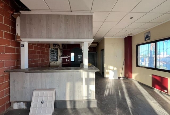 Reventa - Comercial - Orihuela Costa