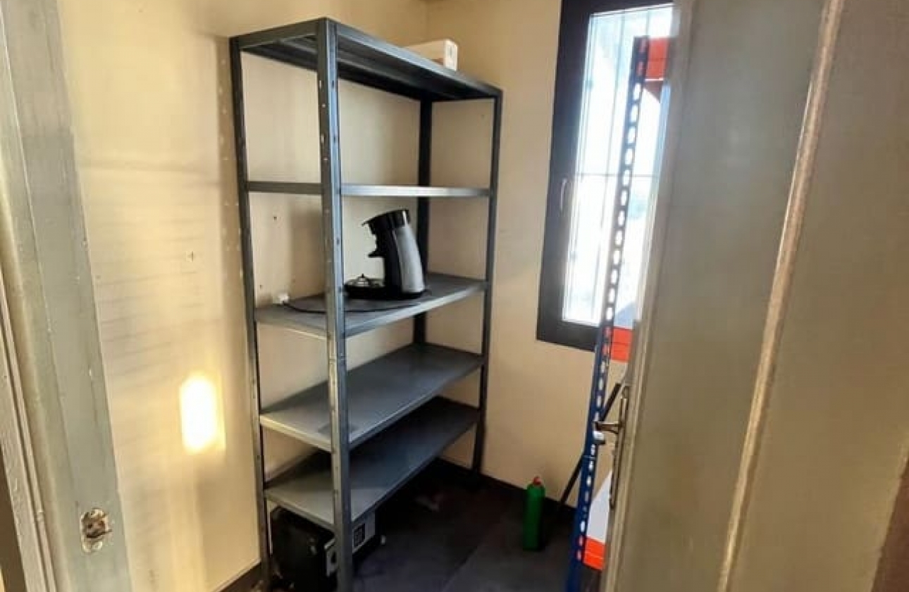 Reventa - Comercial - Orihuela Costa