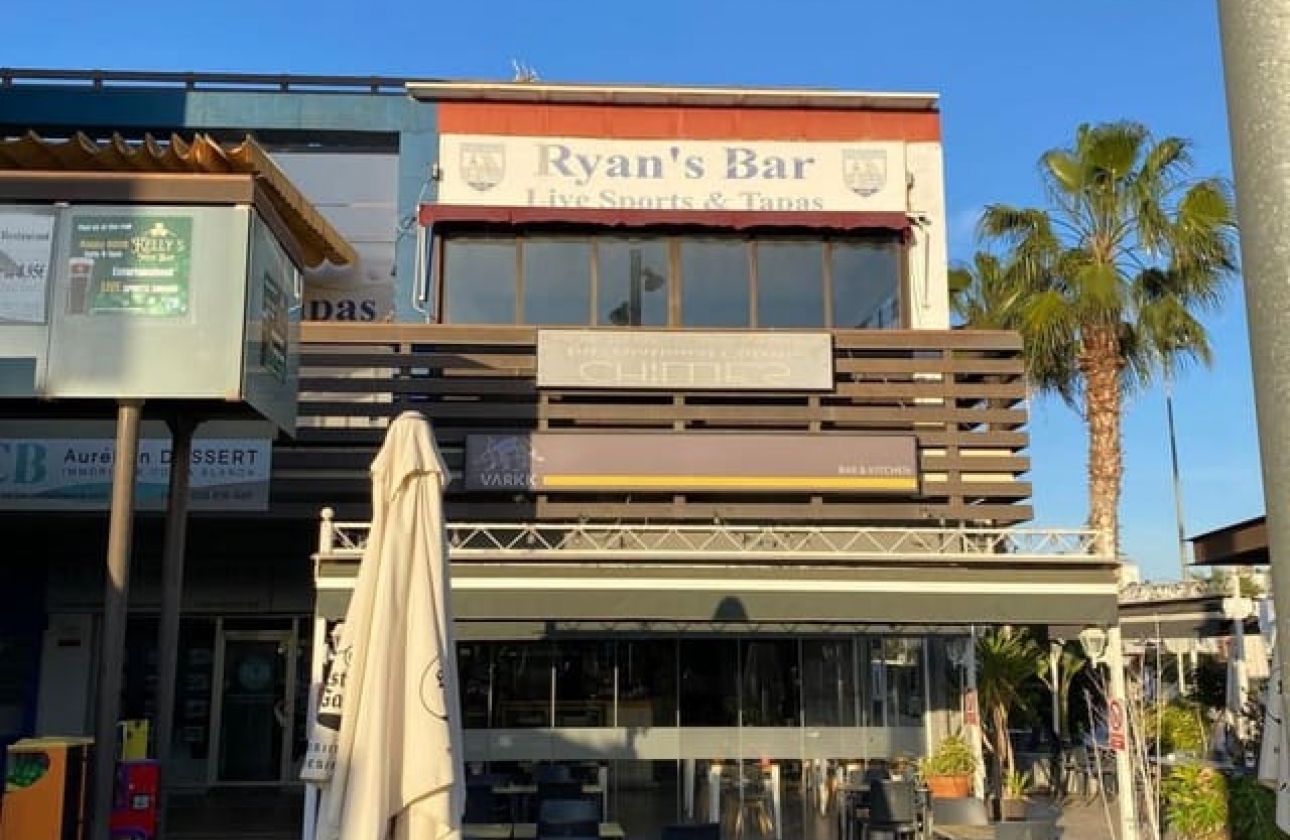 Reventa - Comercial - Orihuela Costa