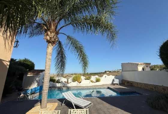 Revente - Villa - San Miguel de Salinas