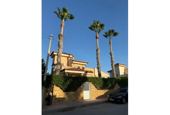 Revente - Villa - San Miguel de Salinas