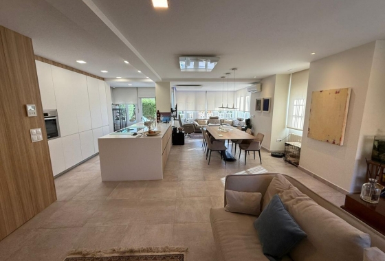 Revente - Villa - San Miguel de Salinas