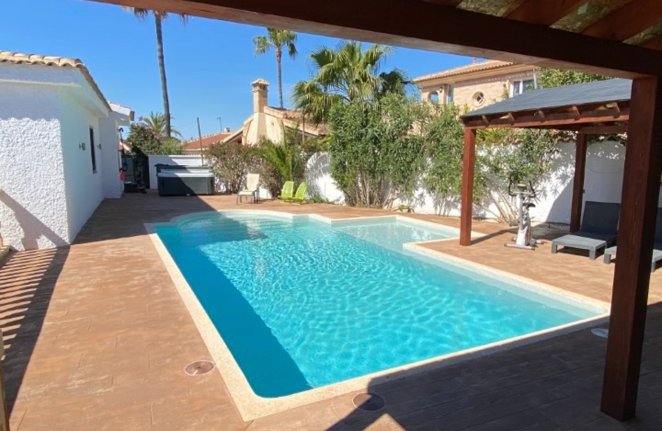 Resale - Villa - Ciudad Quesada