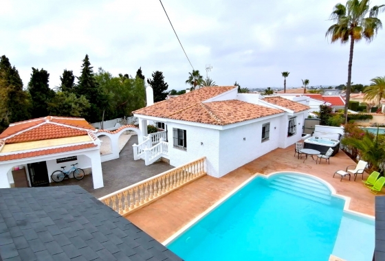 Resale - Villa - Ciudad Quesada