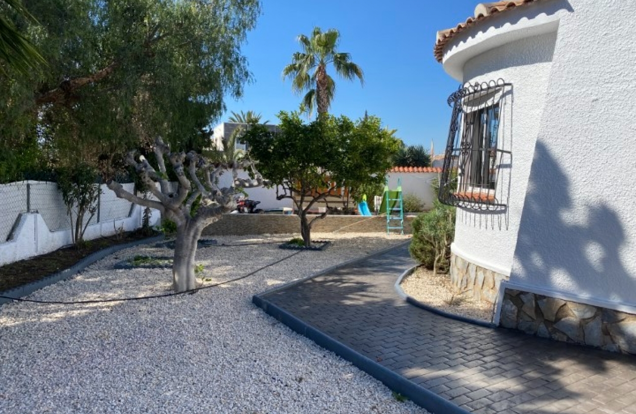 Resale - Villa - Ciudad Quesada