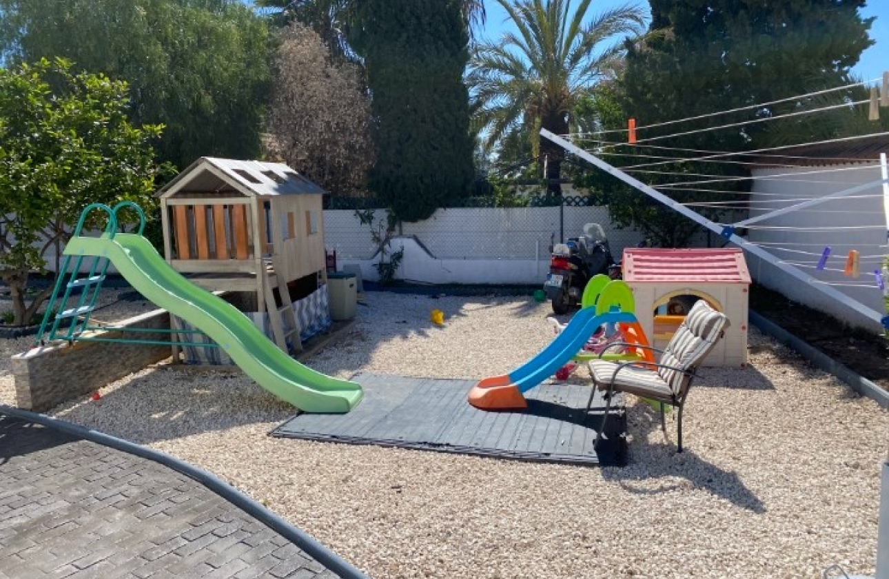 Resale - Villa - Ciudad Quesada