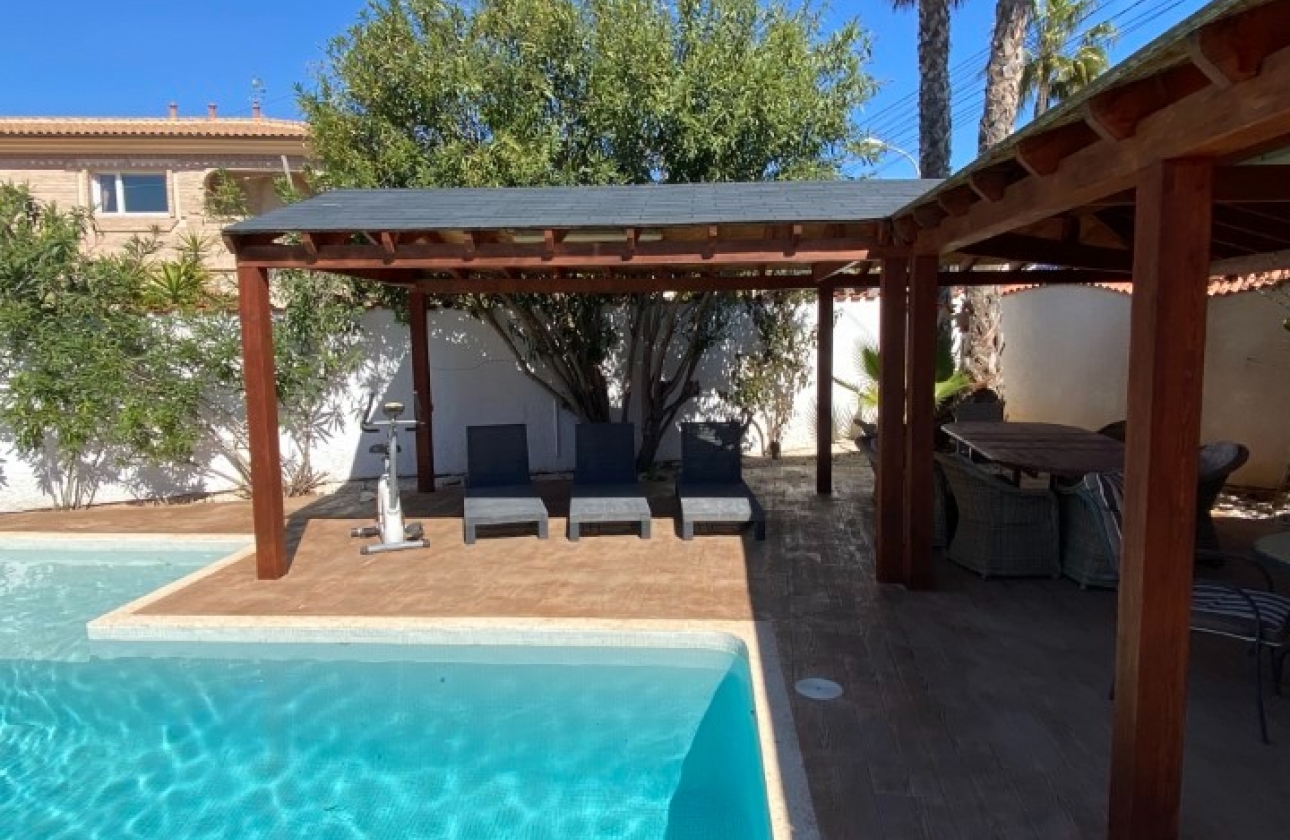 Resale - Villa - Ciudad Quesada