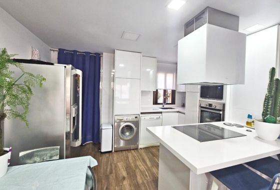 Resale - Apartment / flat - Los Alcazares - Pueblo Patrica