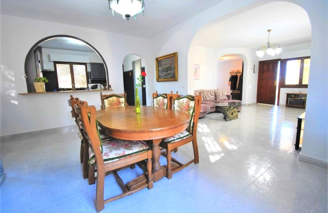 Resale - Villa - Orihuela Costa - Villamartin